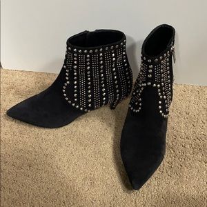 Sexy Saint Laurent studded black ankle boots